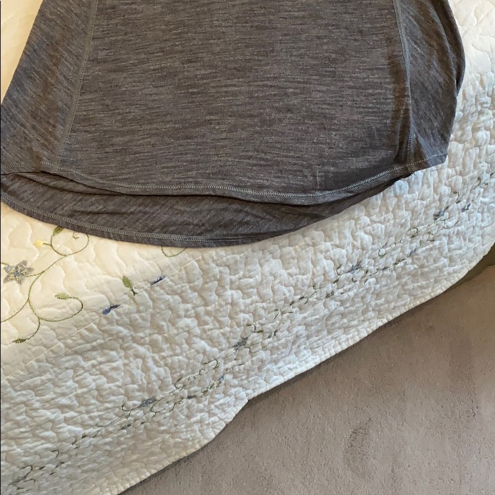 Lululemon tank with built in bra - Picture 3 of 7